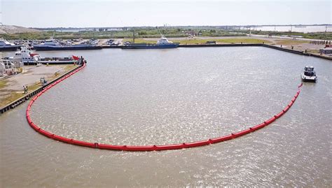 oil containment system promises speed savings  waterways journal