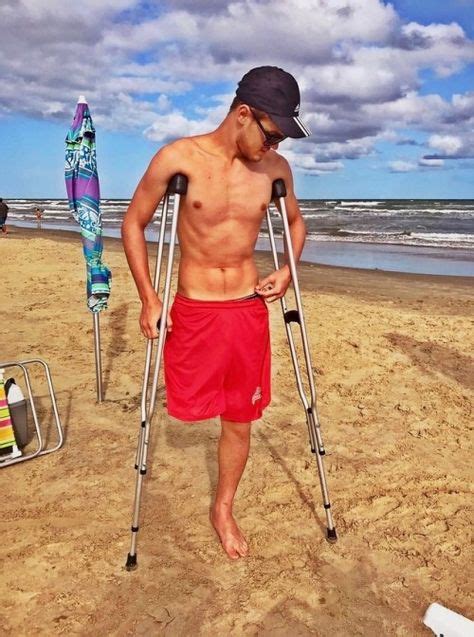 male leg amputee underarm crutch ideas   amputee underarm crutches