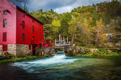 beautiful places  visit  missouri  crazy tourist