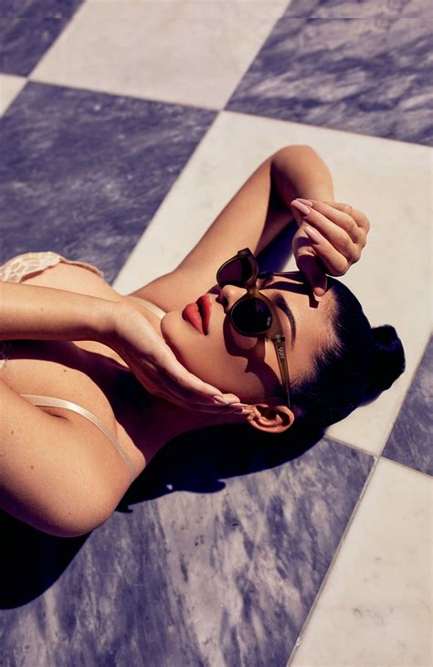kylie jenner quay australia sunglasses photoshoot 2017 celebrity nude leaked
