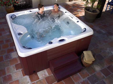 Salina® 7 Person Hot Tub Ultra Modern Pool And Patio