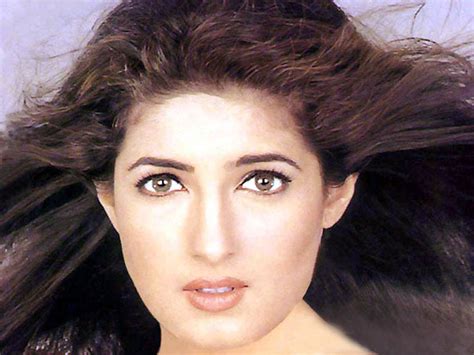 Photo And Wallpaper Gallery Twinkle Khanna