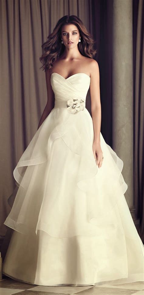 elegant simple wedding dresses