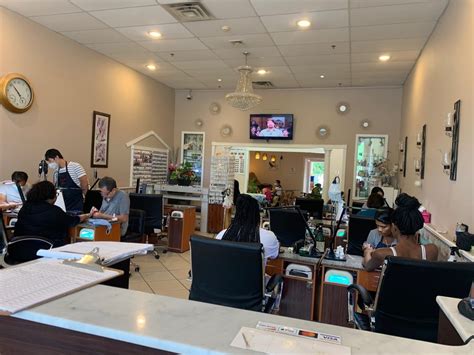 lucky nails spa    reviews  rte  wappingers