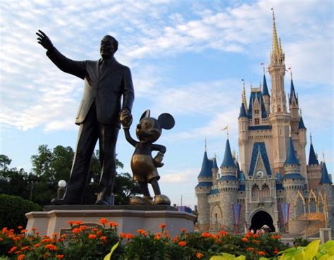 delivering disney customer experience