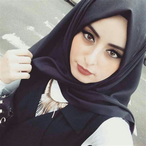 صور بنات محجبات حزينه صور حزينة ولكن جميلة للمحجبات دلع ورد