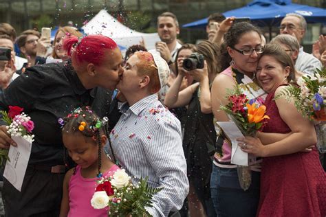 Supreme Court Ruling Makes Same Sex Marriage A Right Nationwide The