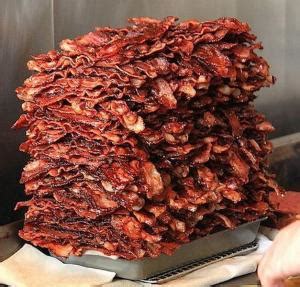 vermont restaurant removes bacon sign    offensive  muslims americas watchtower
