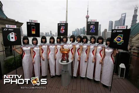 the traditionally stylish pit girls of chinese f1 formula 1 photo