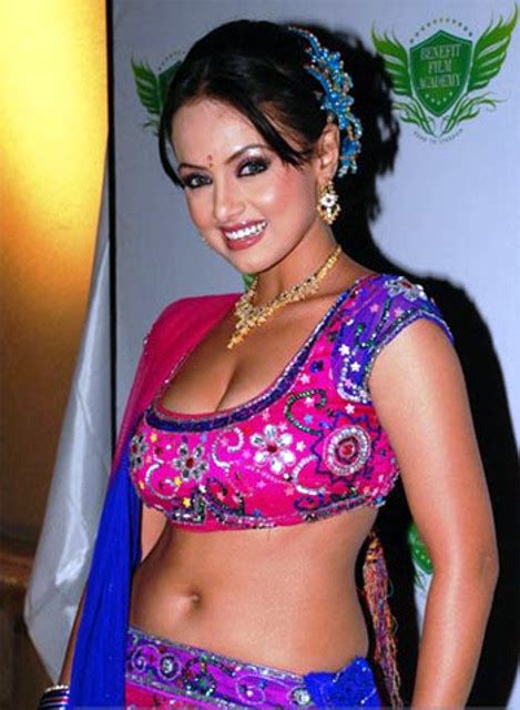 sana khan sexy navel and cleavage show in lehenga choli