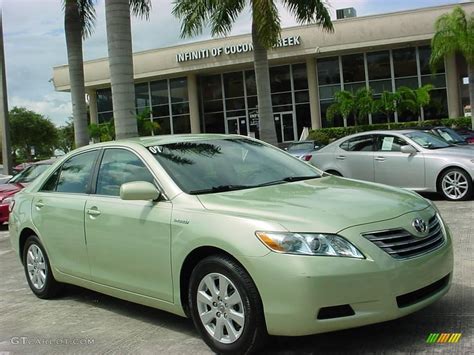 toyota camry green photo gallery
