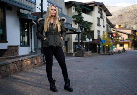Lindsey Vonn Is Fearlessly Forging Ahead The New York Times