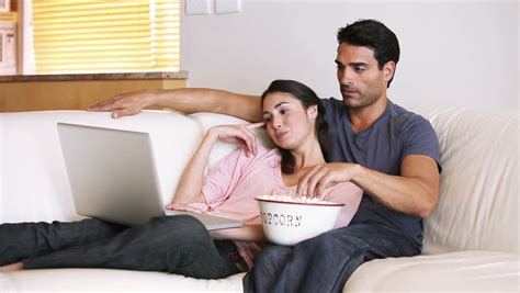 How To Binge Watch Netflix Without Making Your Wife Hate