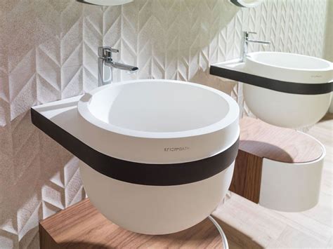 modelli  lavabo bagno sospeso dal design moderno mondodesignit