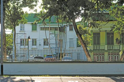 State House Being Restored To Heritage Colour No State Funds Used