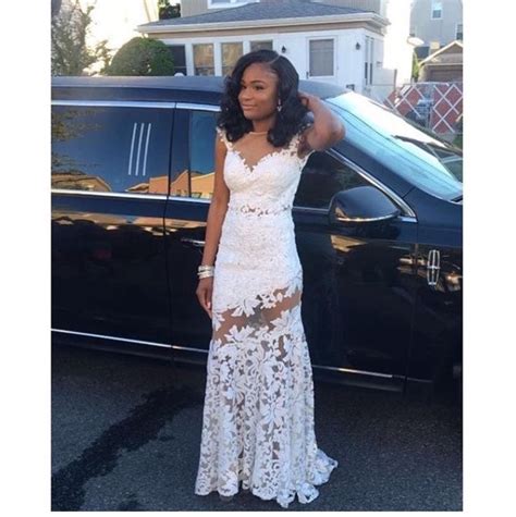 Pin By Royaltyanaa 💖 On Prom Tingz Dresses White Formal Dress Prom