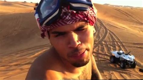 Chris Brown Shout Out Dj Bliss In Dubai Youtube