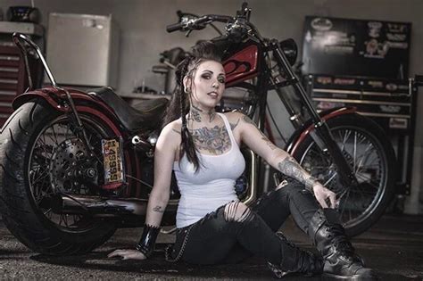 pin by sergo on girls and motorcycles motorcycle art bike style