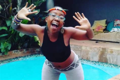 Sex Starved Ntsiki Mazwai Finally Gets Free Sex Offers