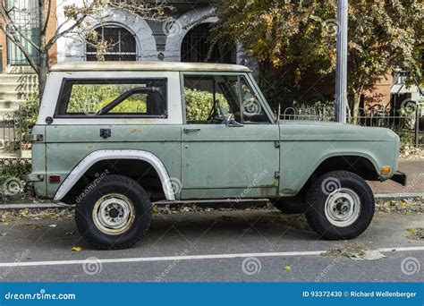 wheel drive sport utility vehicle stock photo image  repair collection
