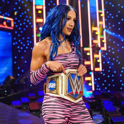 pin by wwe misc on legit bos in 2021 pro wrestling sasha bank wwe
