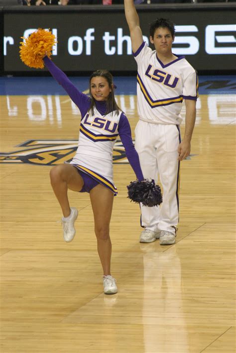 Drakesdrumuk You Can Never Get Enough Of The Lsu Cheerleaders