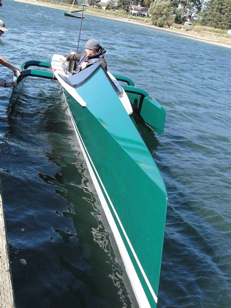 introducing  fuel efficient power trimaran small trimarans boat building boat design boat