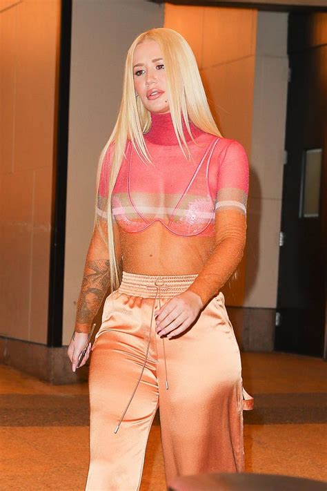 Iggy Azalea Flashes Her Tits In See Through Top Scandal