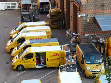 dhl parcel adjusts prices  business customers  list prices freightcomms