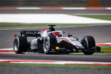 hitech leads  morning  debut  test  mazepin  ghiotto formula scout