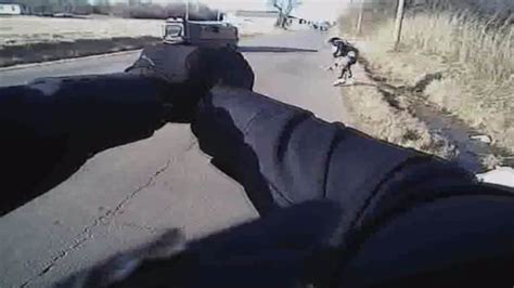 muskogee oklahoma police shooting on body cam video cnn