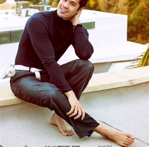 pin by sebastian cremer on male celebrity feet celebrity