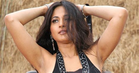 Indian Hot Actress Actress Anushka Shetty Spicy Hot Sexy Armpit Show Ha