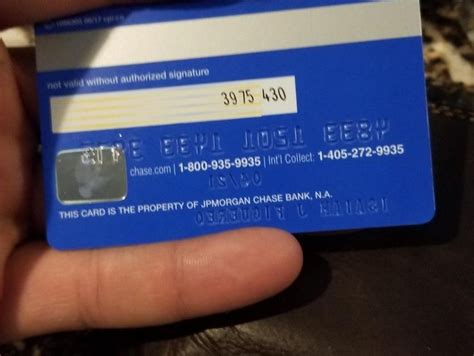 pin  nini     wear mobile credit card credit card design card numbers