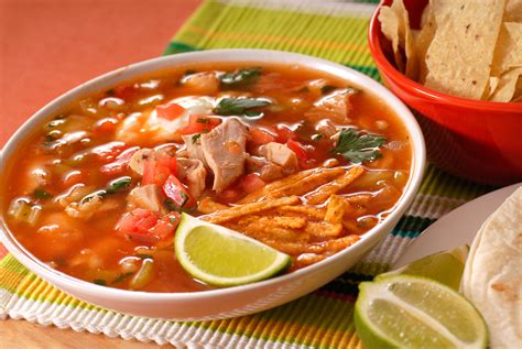 Sopa De Tortilla Con Crema De Tomate Maggi® Recetas Nestlé