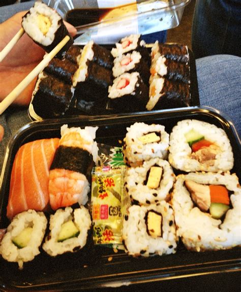 sintetico  foto ah  japanese yakiniku sushi restaurant fotos lleno