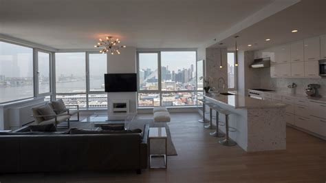 perk   ultrarich buy   million apartment   trip  space   york times