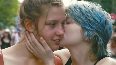 blue is the warmest color featurette lesbian drama the hollywood reporter