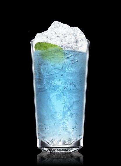 What Are Some Easy To Make Alcoholic Drinks That Are Blue