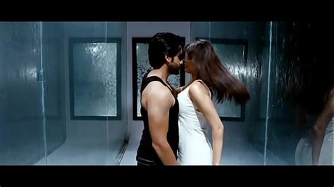 kajal aggarwal hottest milky melons bouncing shaking n pressing in slow motion xvideos