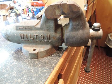rare wilton vise model     vintage machinist clamp