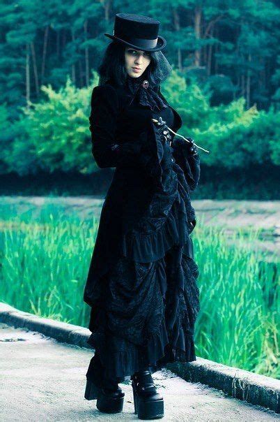 40 best romantic goth images on pinterest gothic beauty gothic steampunk and goth beauty
