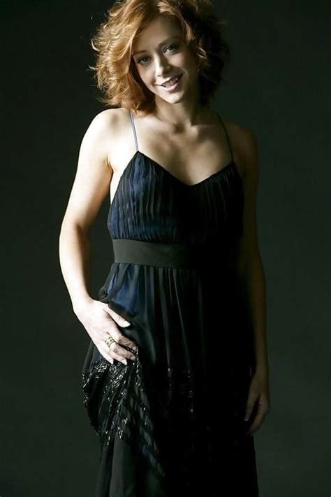 pin by worm on allison hannigan alyson hannigan red haired beauty