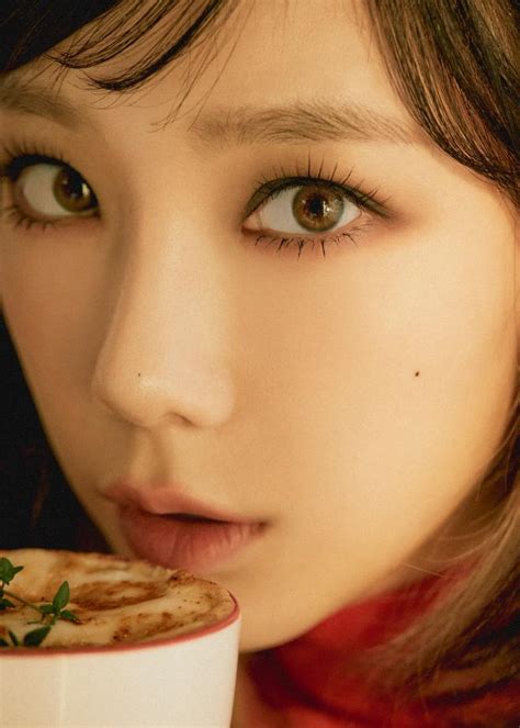 Taeyeon Looks Chic And Doll Like In Teaser Photos For 4th Mini Album