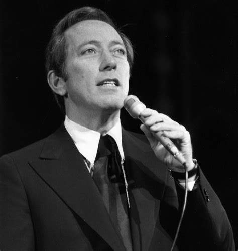 andy williams dies crooner    moon river christmas tv