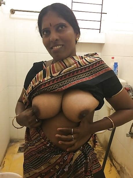 hot sexy aunty nude in saree blouse [ साड़ी वाली भाभी की सेक्स फोटो ]