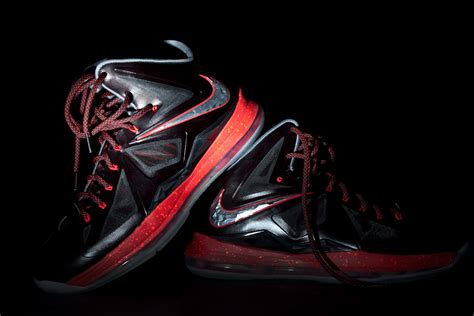 review nike lebron  basketball shoes wired