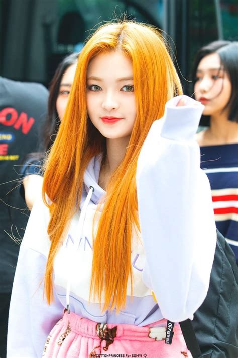 somyi dia orange hair kpop girls kpop girl groups