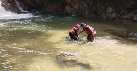 dua mahasiswa ditemukan lemas  sungai chiling kuala kubu bharu