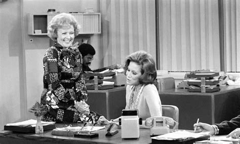 betty white how many episodes of mary tyler moore show was she in